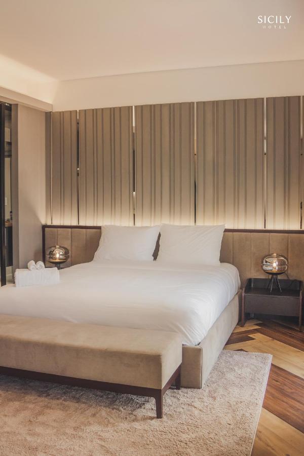 Sicily Hotel Duong Dong Exterior foto